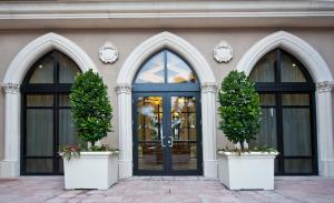 200 East - Residential