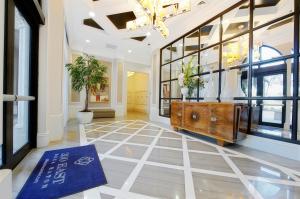 200 East - Residential