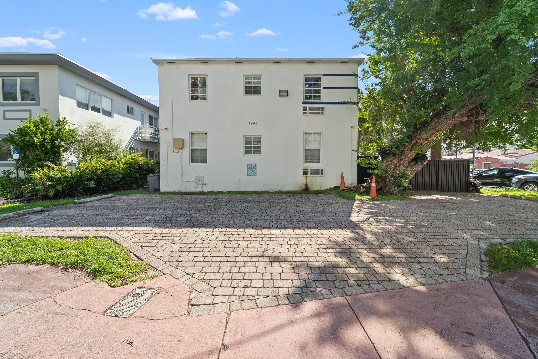 Bay View Sub - Residential Lease