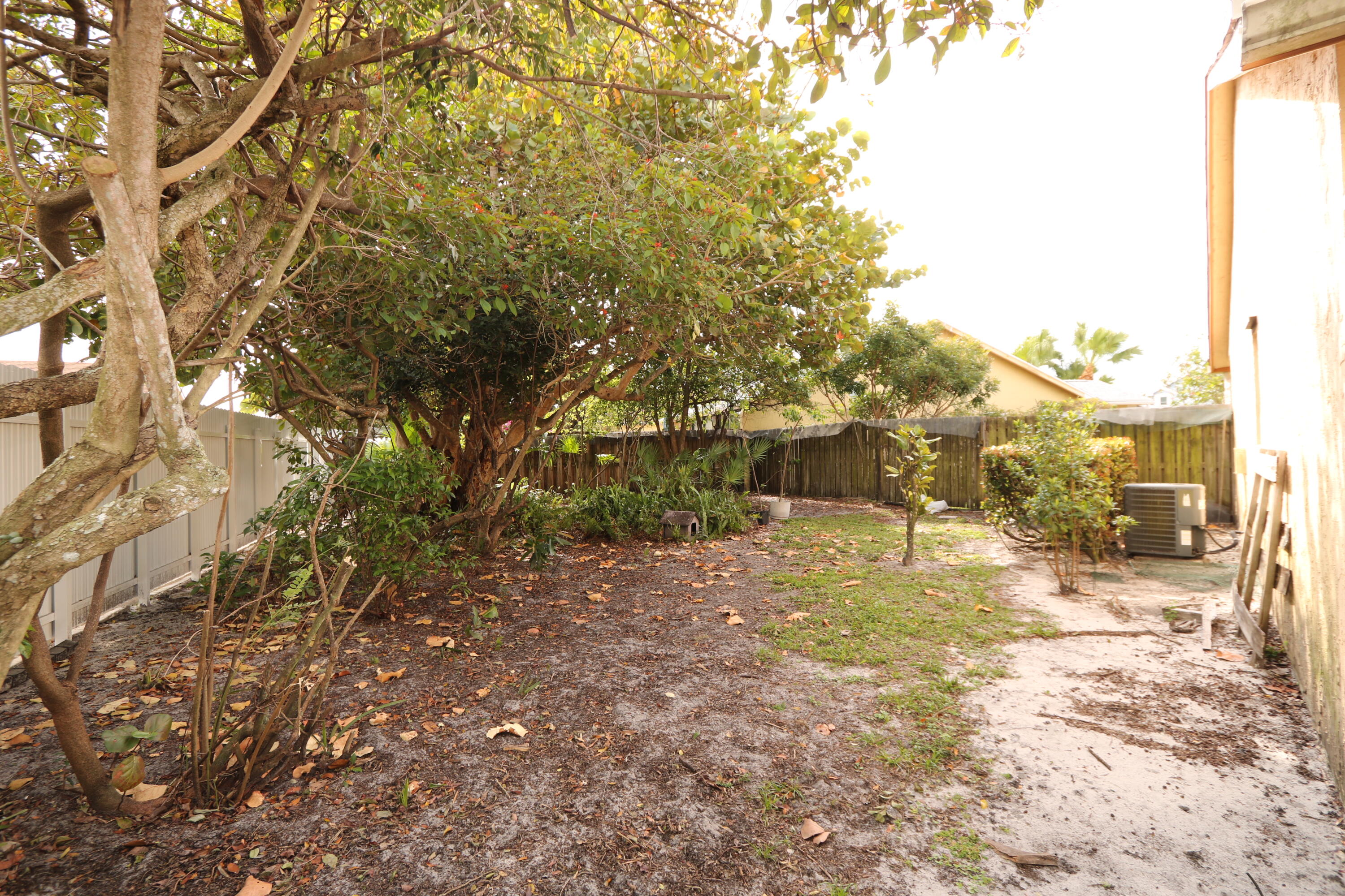 LAKESIDE GREEN 2 - Residential