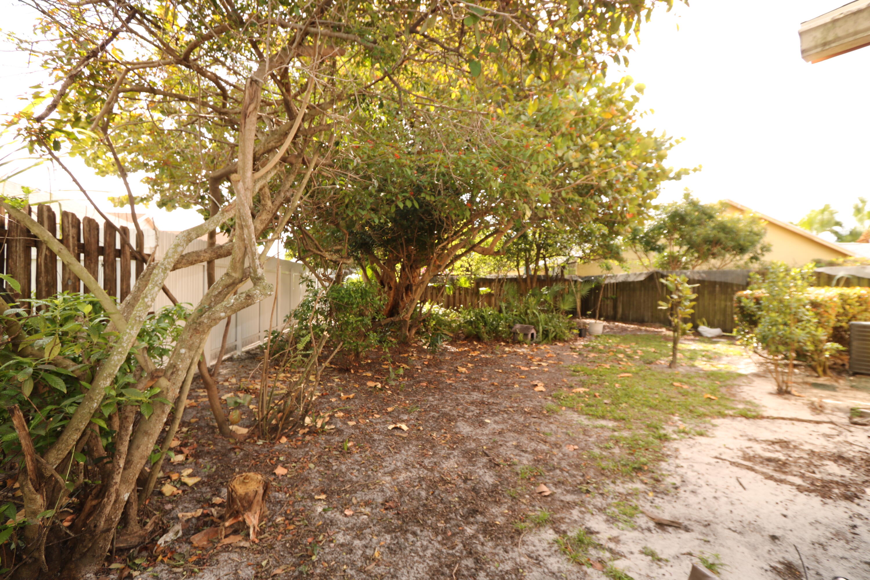 LAKESIDE GREEN 2 - Residential