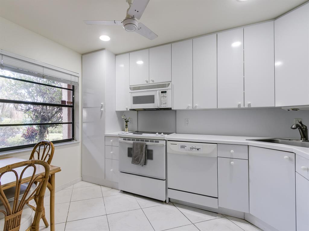 PINES OF BOCA LAGO - Residential