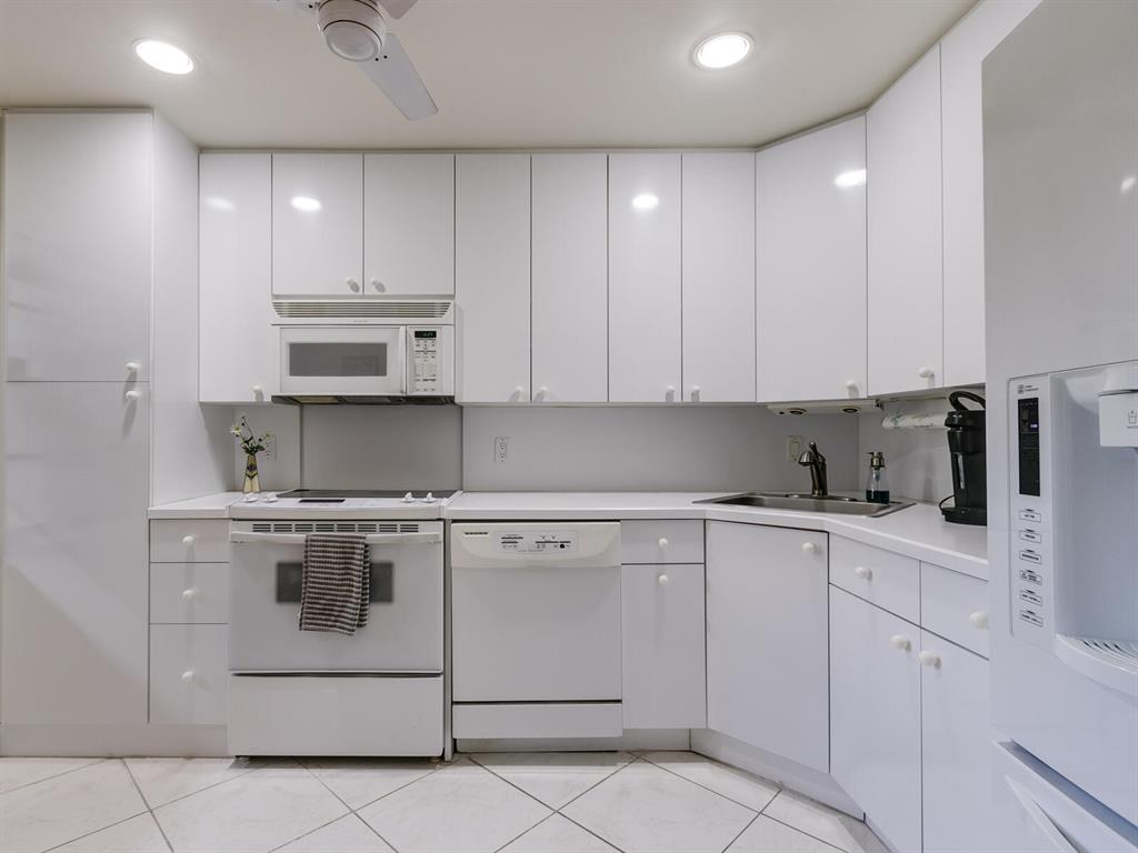 PINES OF BOCA LAGO - Residential