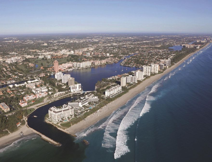 Majestic 270 degree views in this private 4 bedroom./4.5 bathroom plus den oasis in the sky.  The grand living room and kitchen give you ocean/intracoastal and city views in all directions.  This boutique luxurious refuge has only two units per floor with private elevators to enjoy.  The 9-story glass tower is ideally located within minutes to beach, shops, restaurants and much more.  Sleek Italian cabinetry and can be bespoke for even the most meticulous buyer.