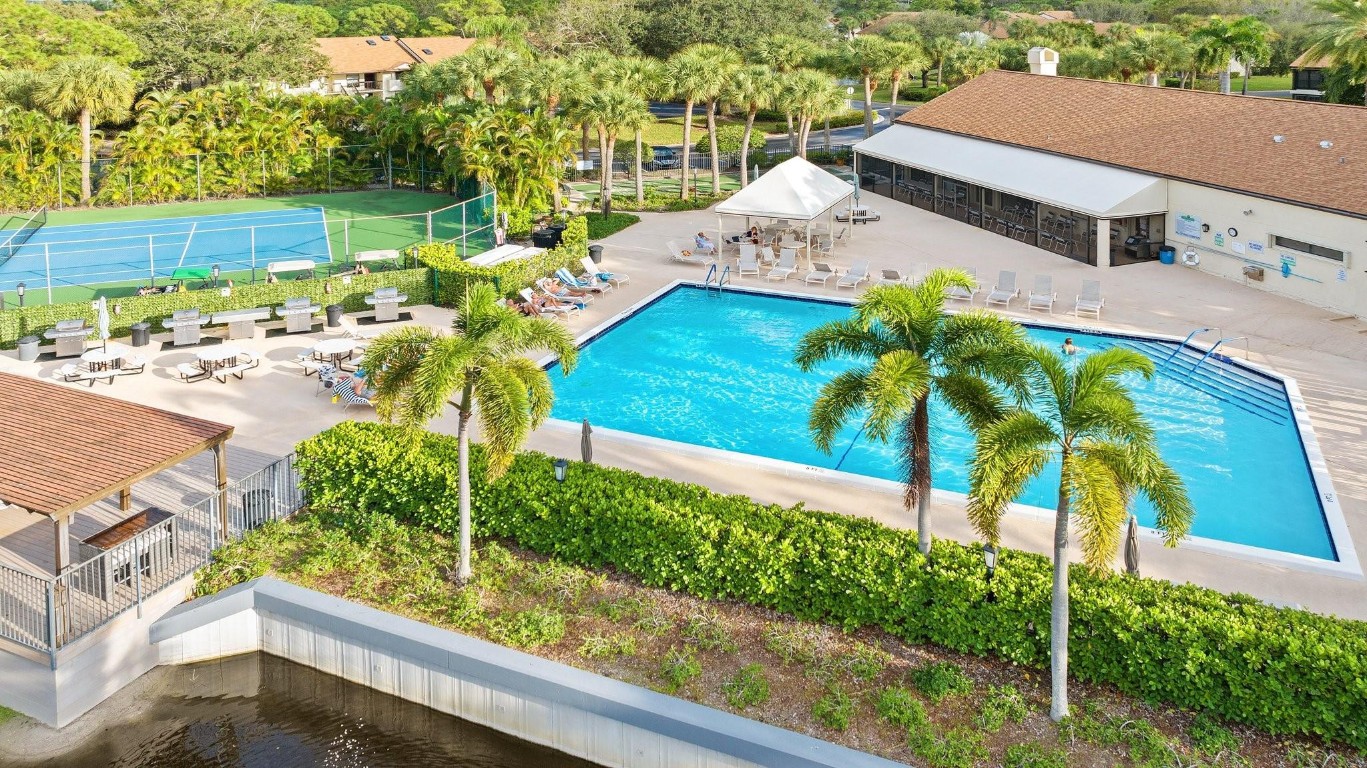 Park Pointe Ph 02a & 02d- - Residential Lease