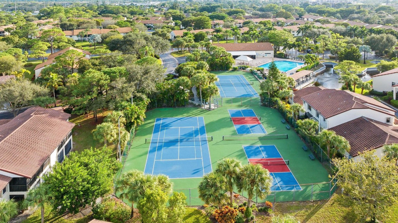 Park Pointe Ph 02a & 02d- - Residential Lease