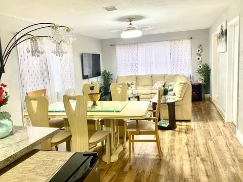 1105 W 34th Street, Riviera Beach, FL MLS: R11065052
