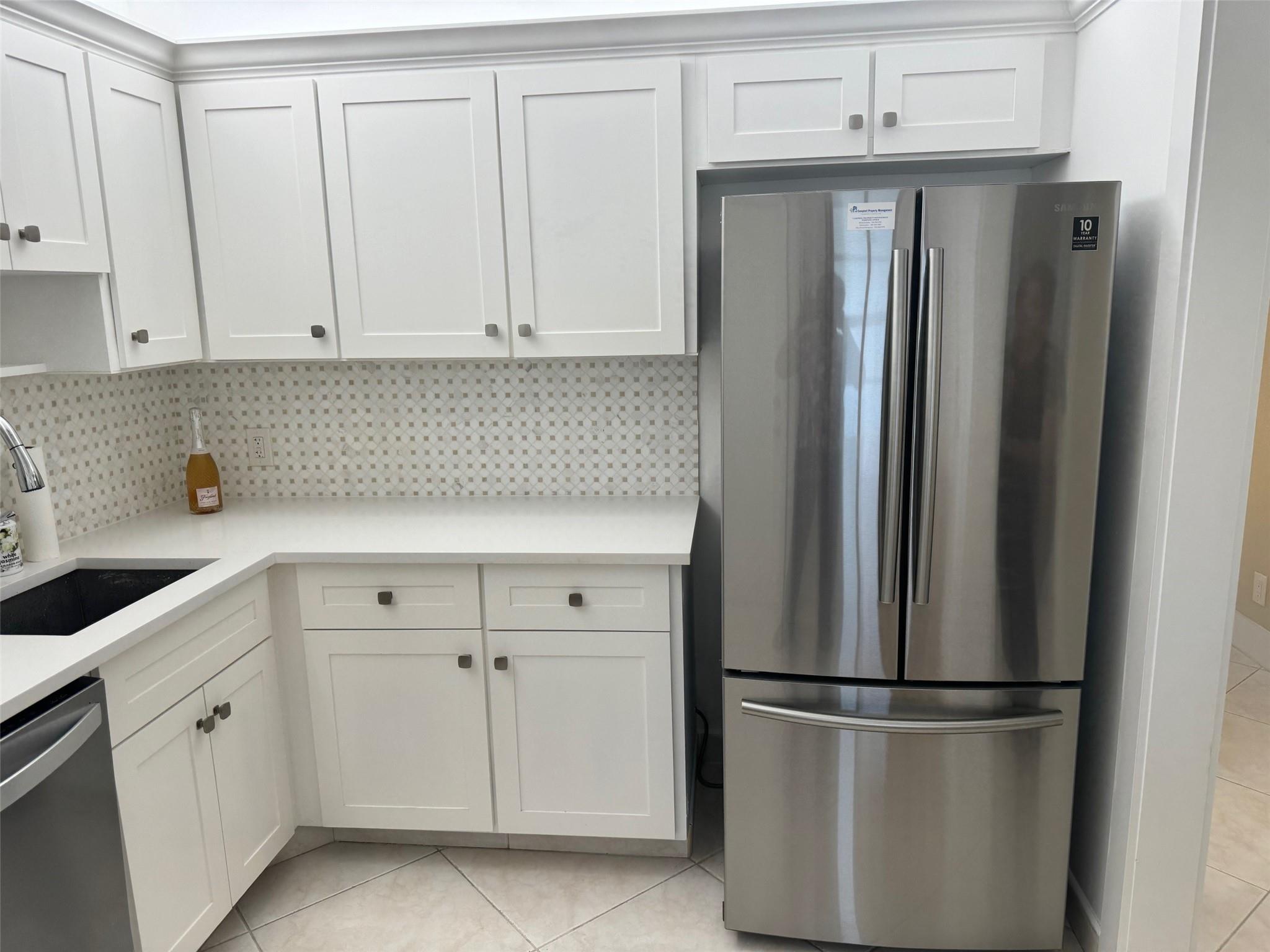 PALM AIRE COUNTRY CLUB AP - Residential