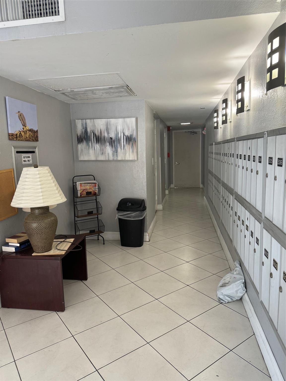 PALM AIRE COUNTRY CLUB AP - Residential