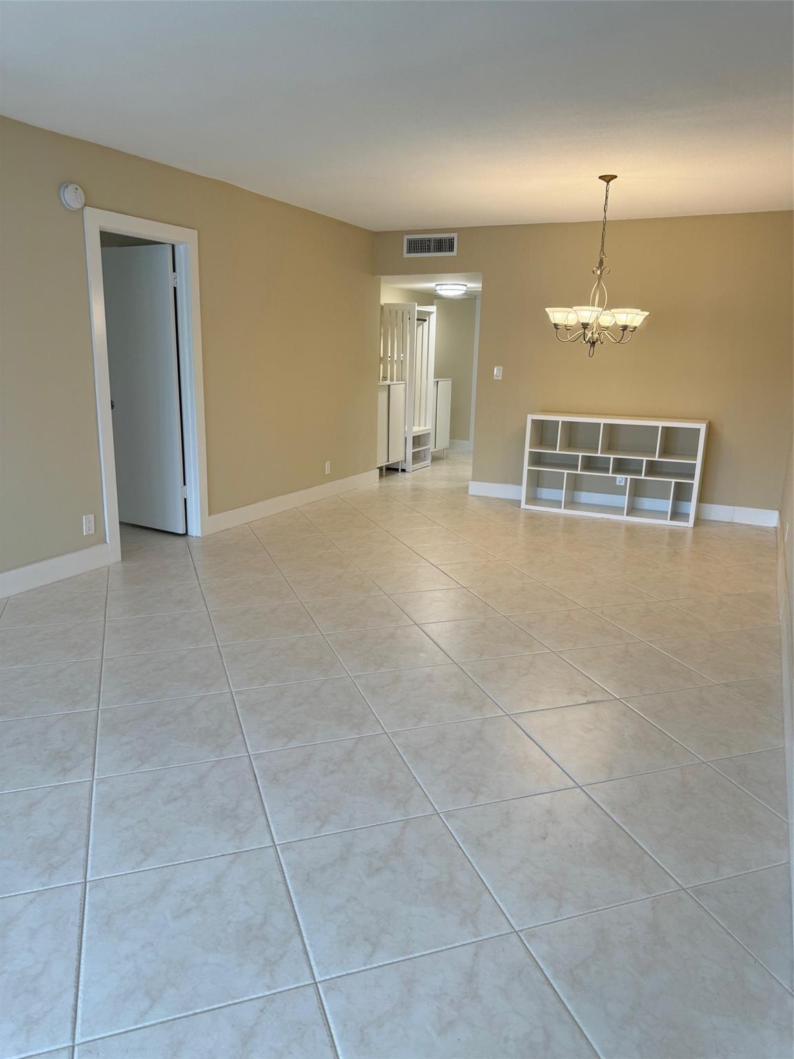 PALM AIRE COUNTRY CLUB AP - Residential