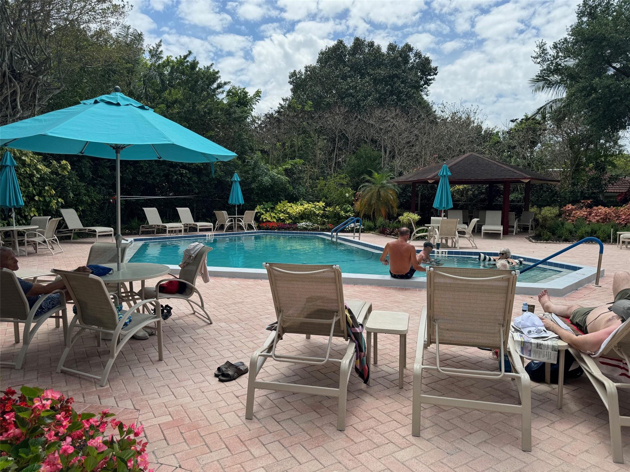 PALM AIRE COUNTRY CLUB AP - Residential