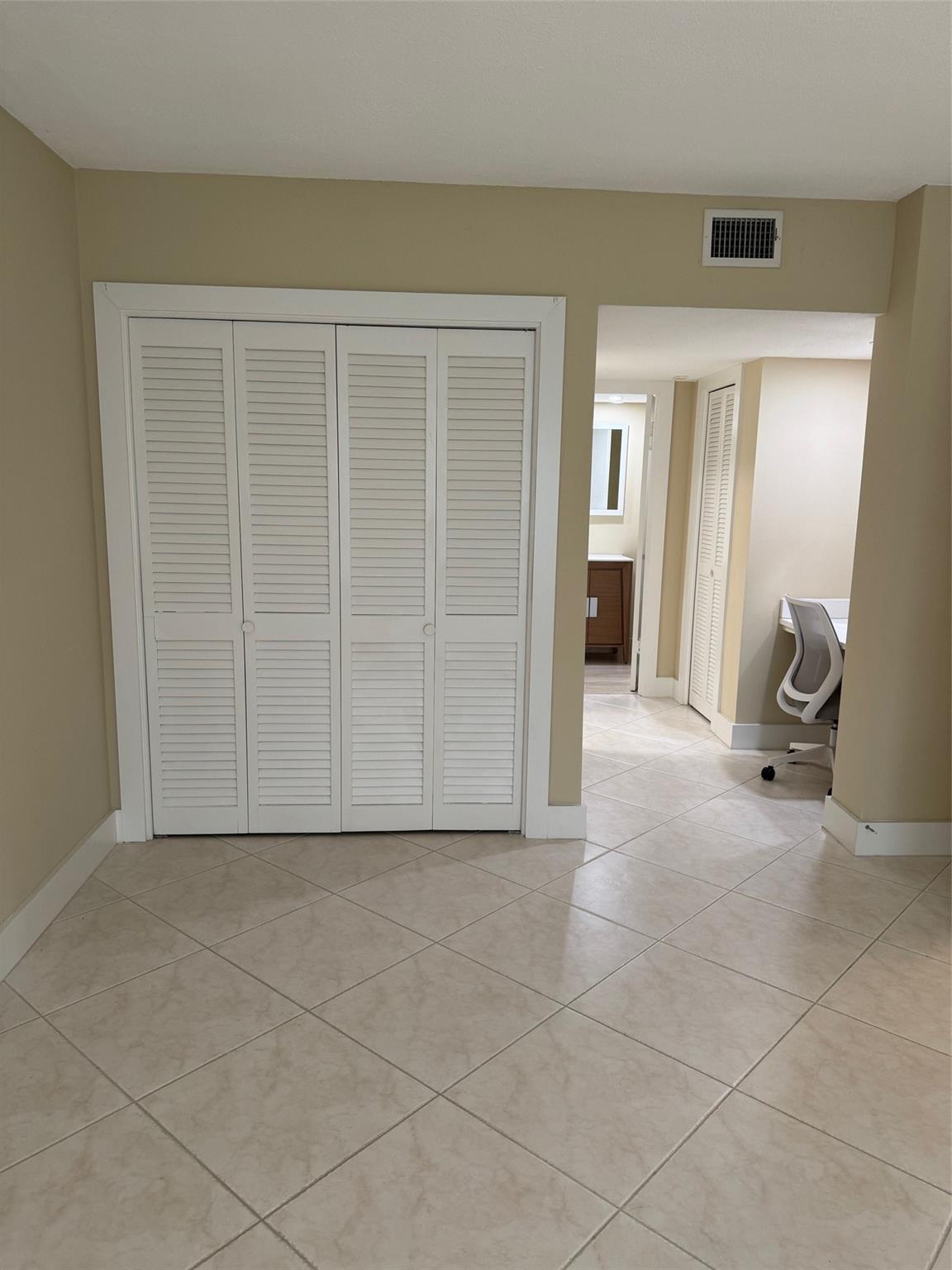 PALM AIRE COUNTRY CLUB AP - Residential