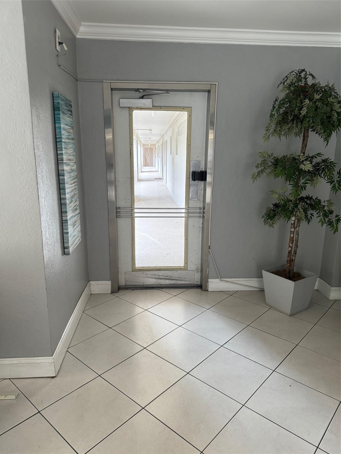 PALM AIRE COUNTRY CLUB AP - Residential