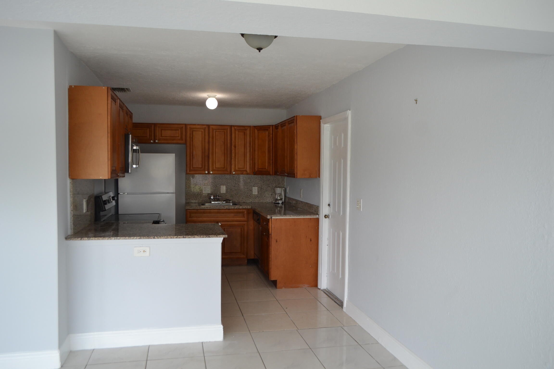 608 NW 20th Court