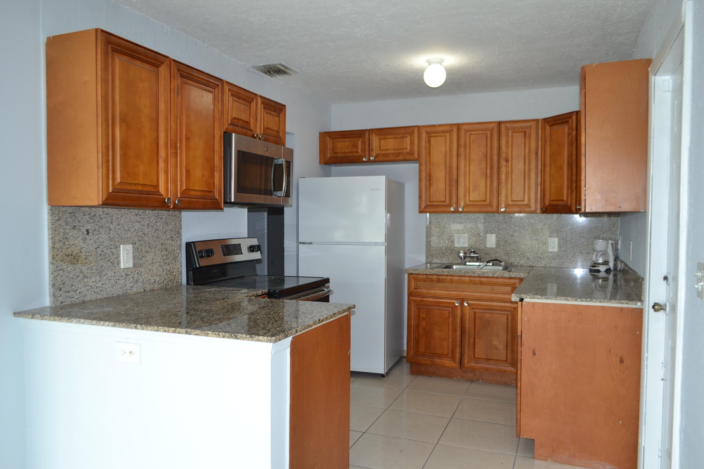 608 NW 20th Court