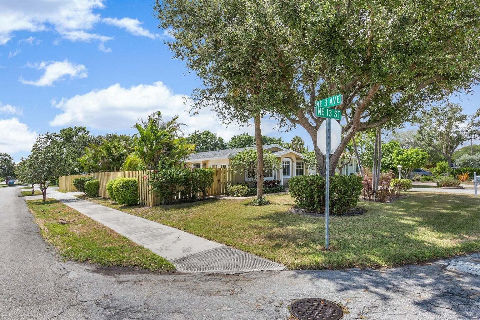 View photos, virtual tours, details... 272 NE 13th Street