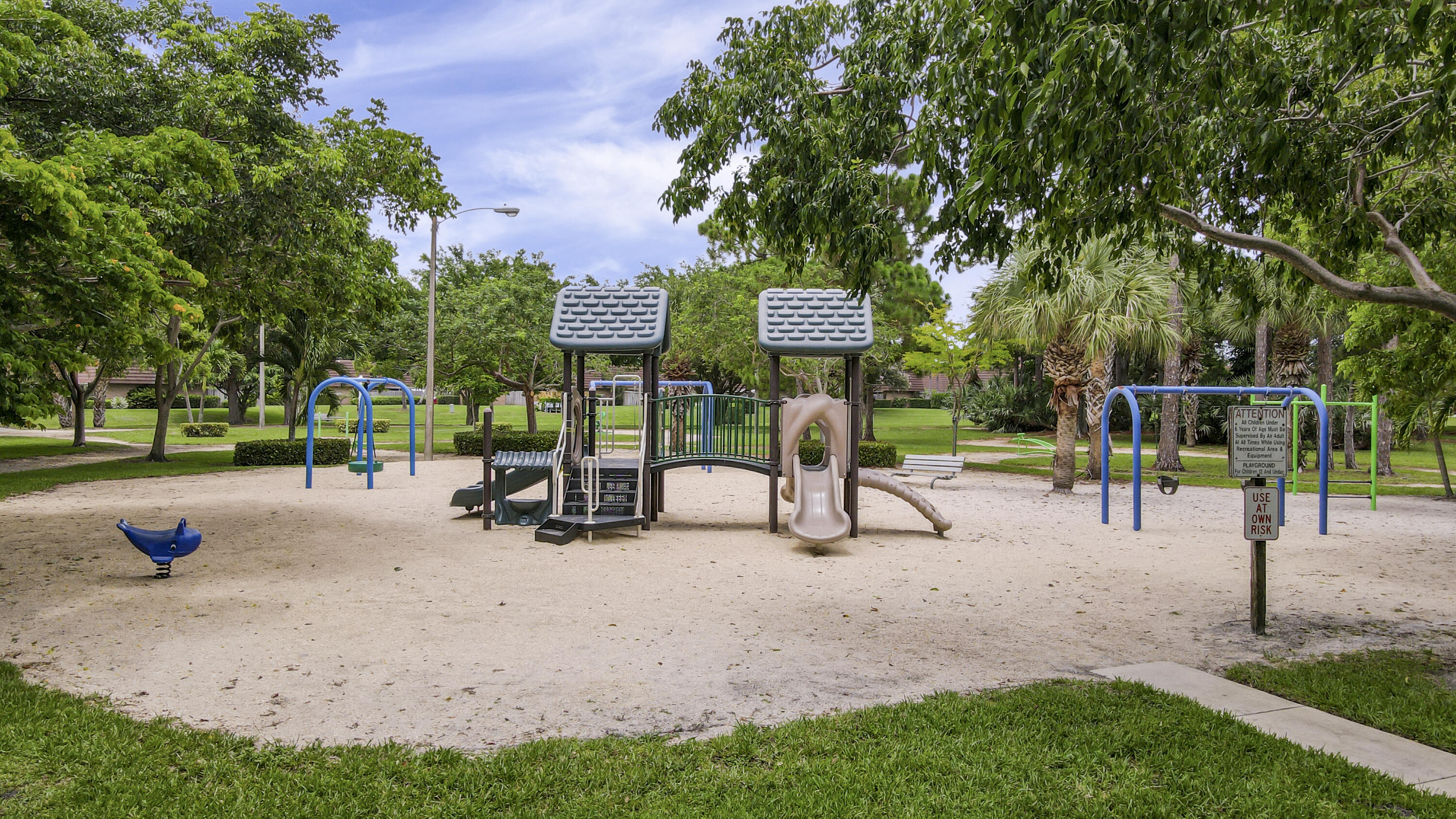 GARDEN LAKES AND GARDEN SQUARE SHOPS - Residential Lease