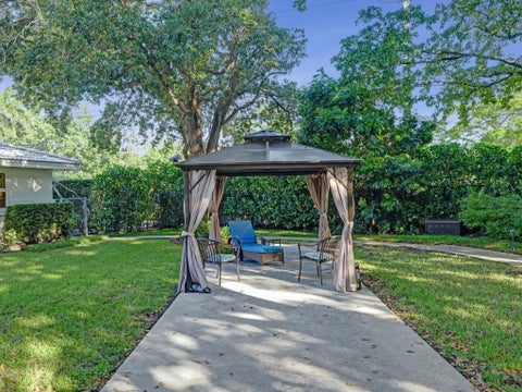 Tiny photo for 2600 NE 21st Street, Fort Lauderdale, FL 33305 (MLS # B26089391)