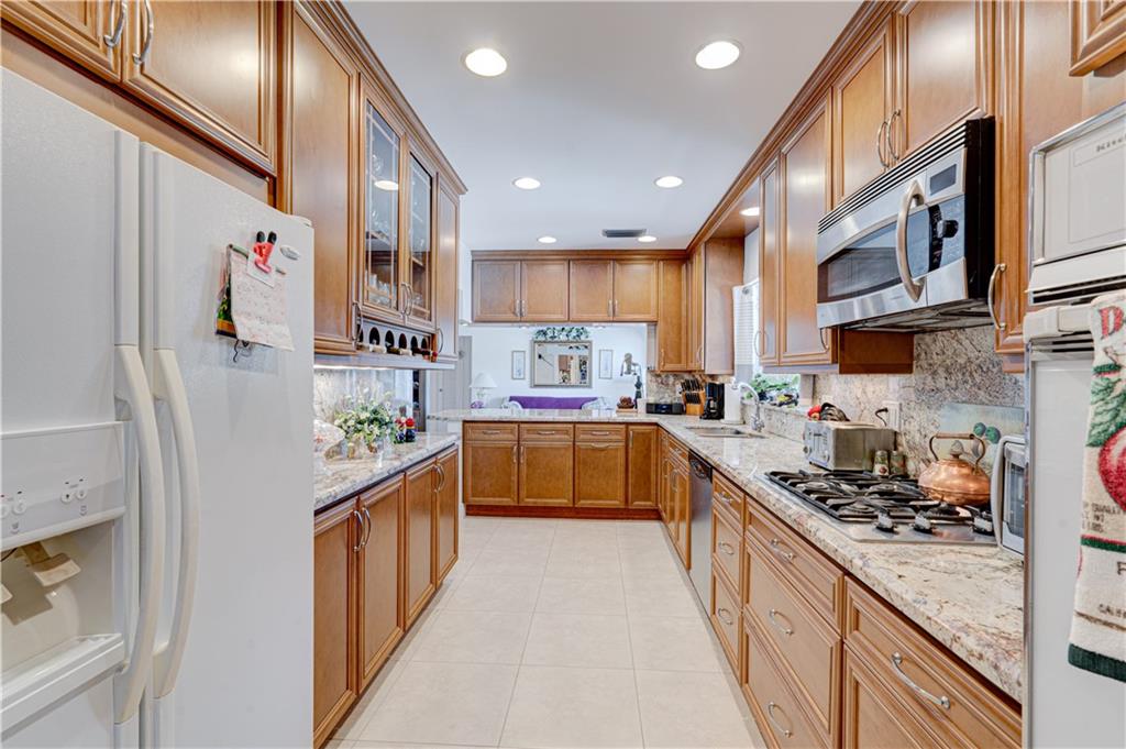 Coral Heights Sec One 40- - Residential