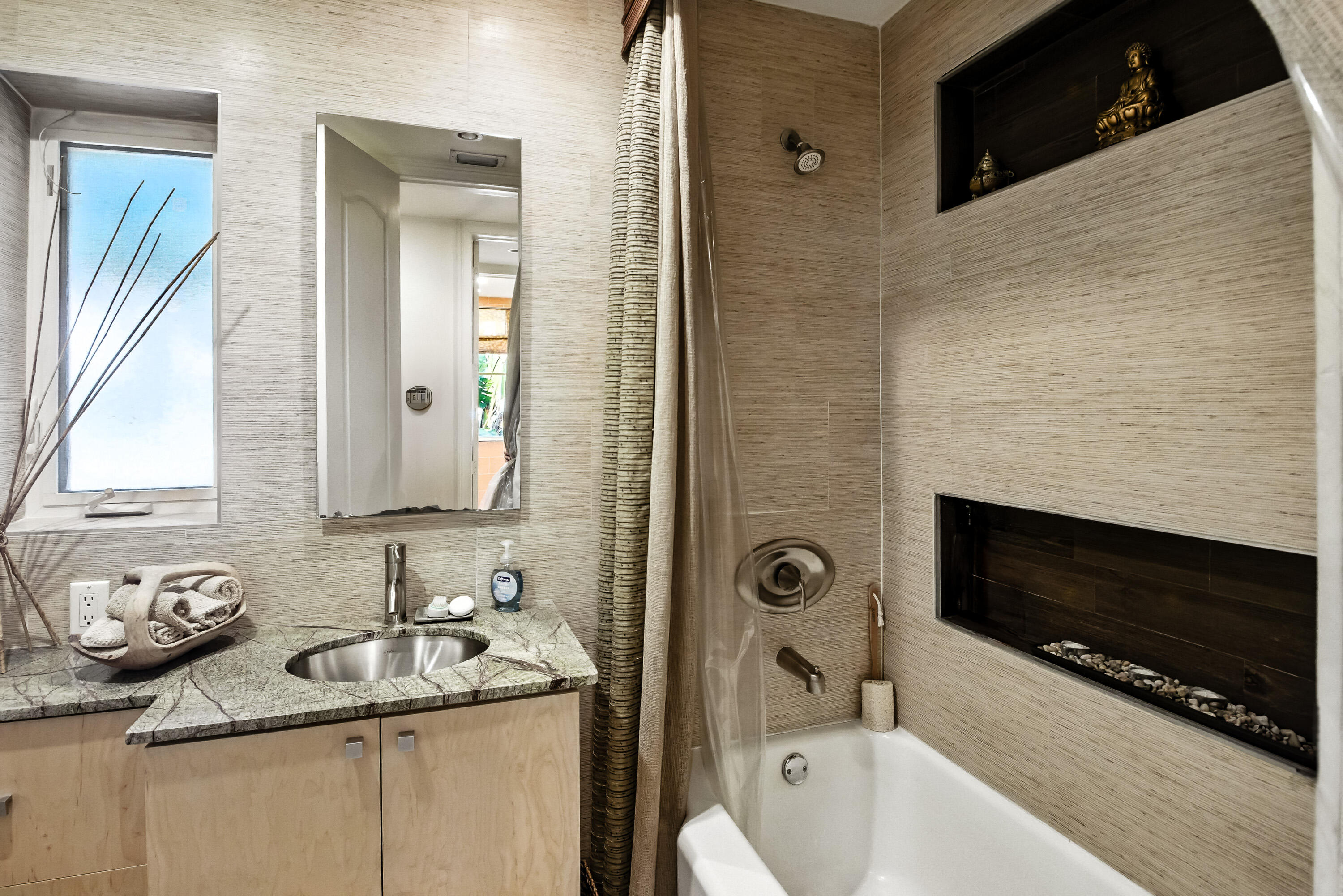 Lauder Lake - Residential