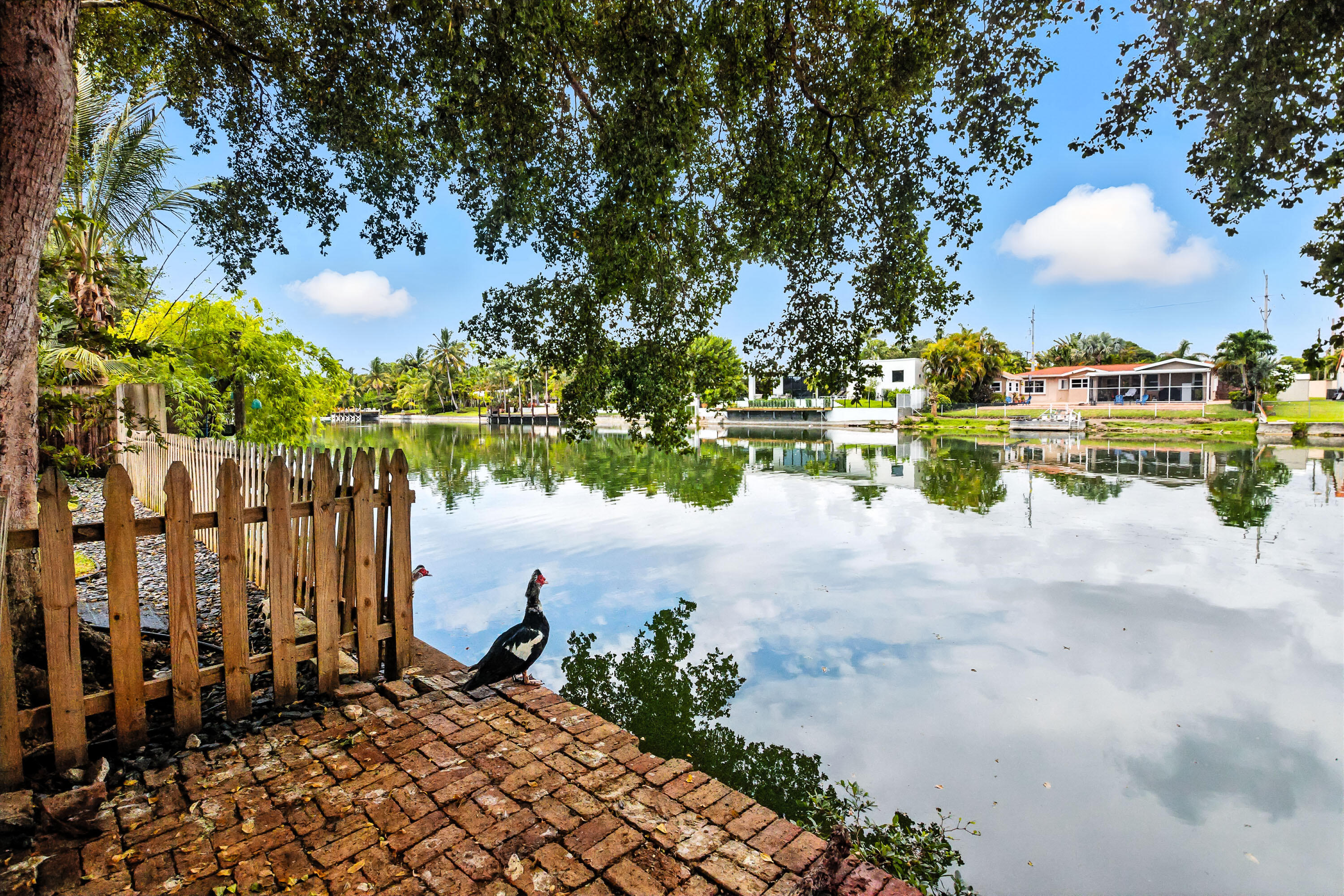 Lauder Lake - Residential
