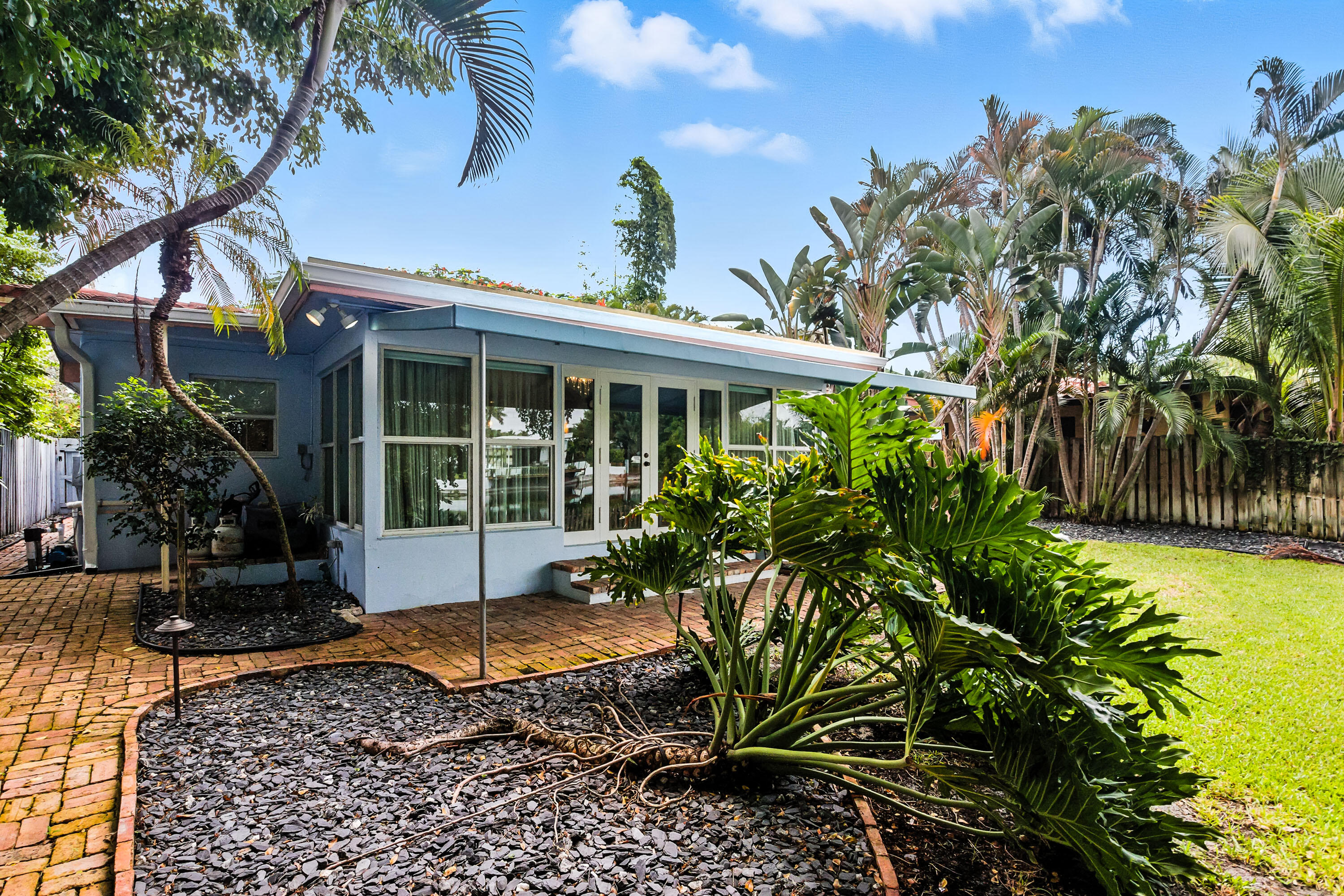 Lauder Lake - Residential