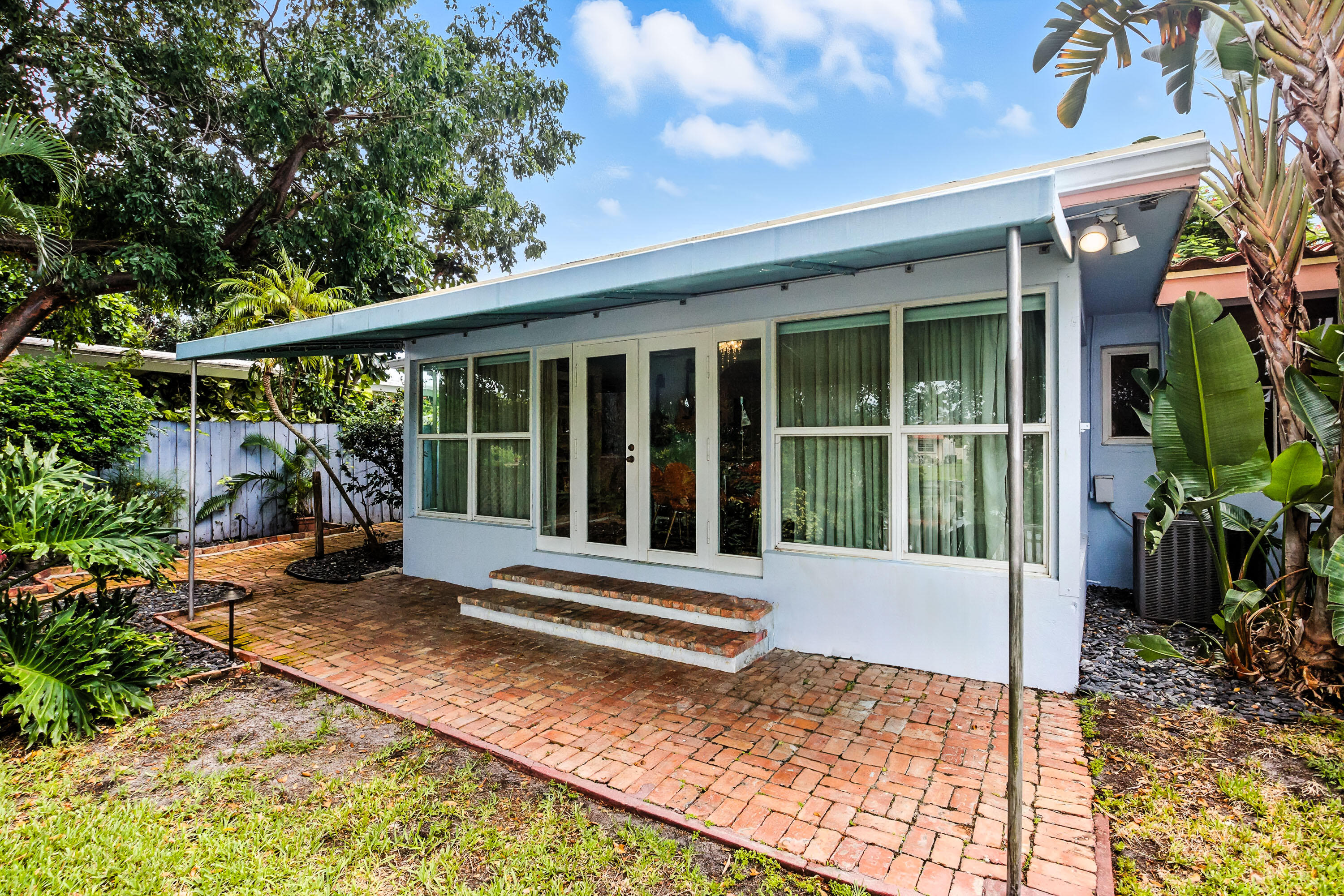 Lauder Lake - Residential