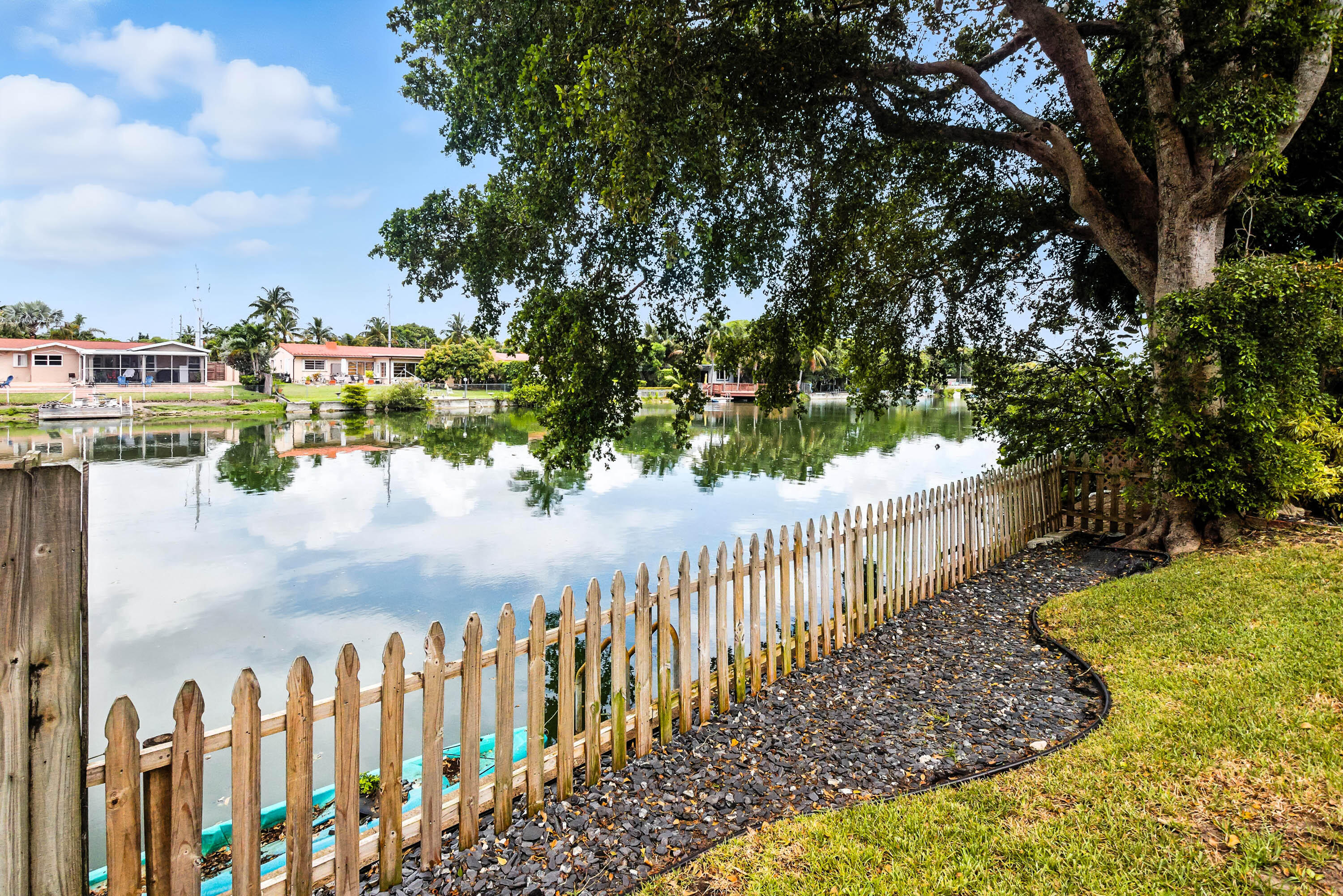 Lauder Lake - Residential