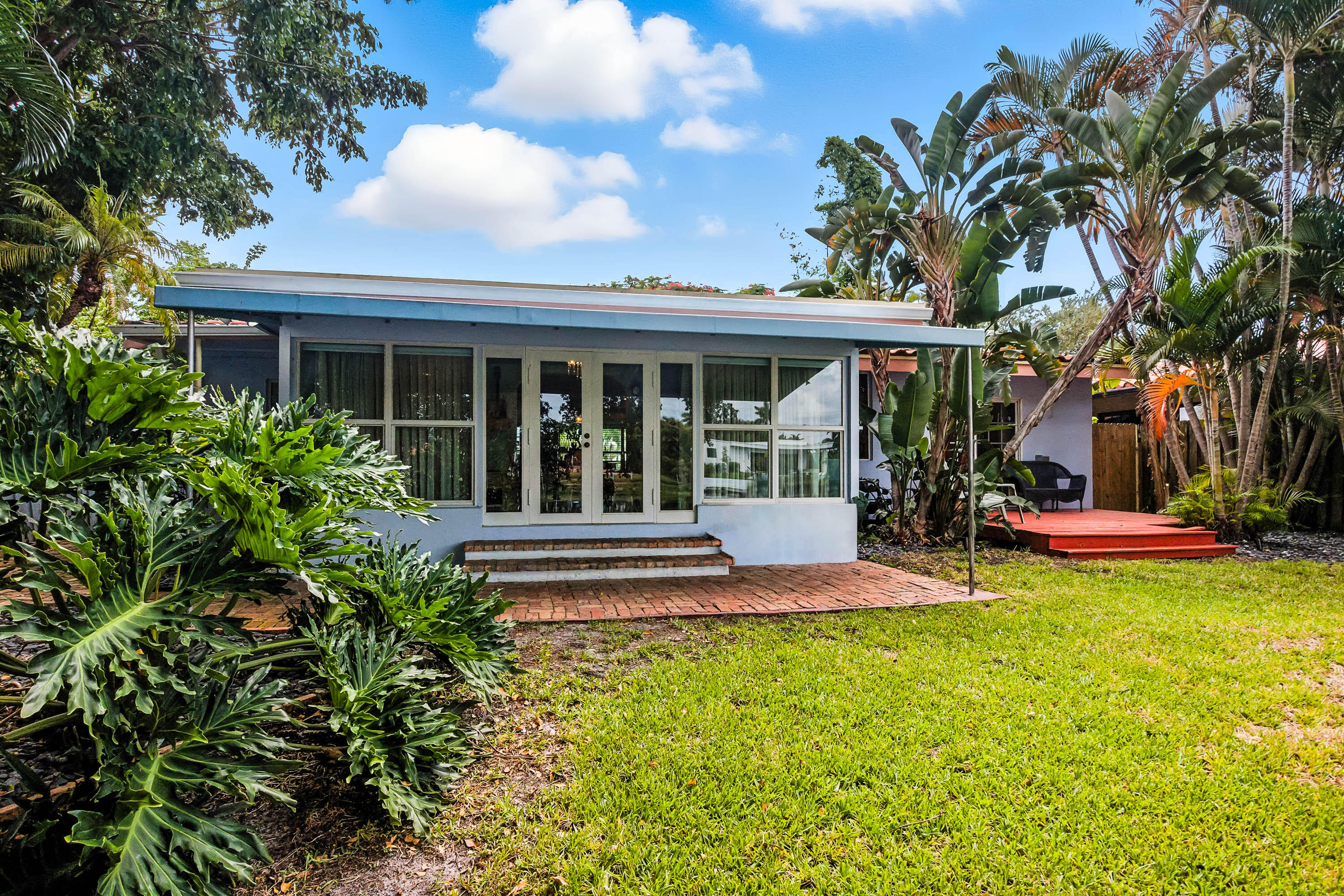 Lauder Lake - Residential