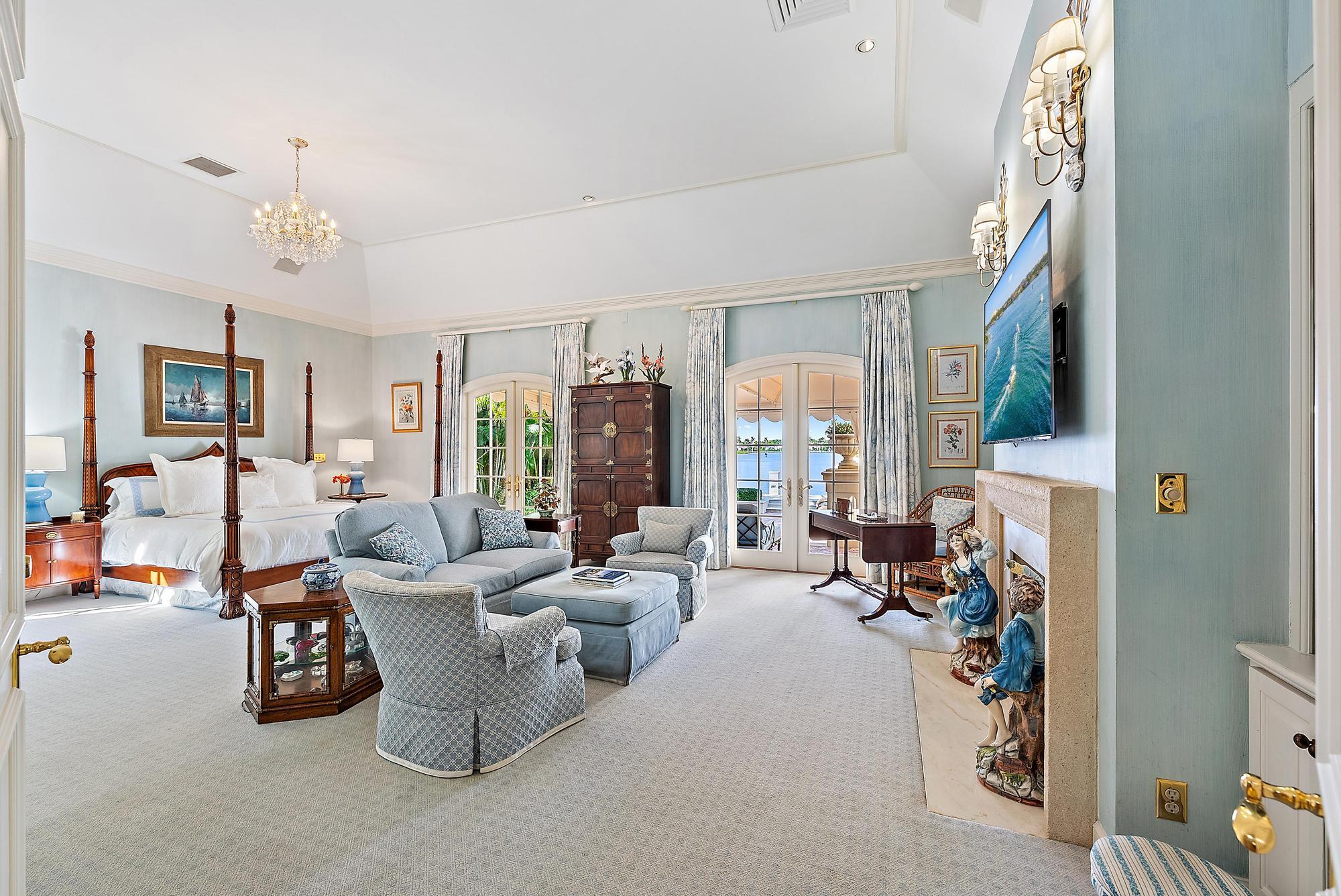 EVERGLADES ISLAND 2 - Residential