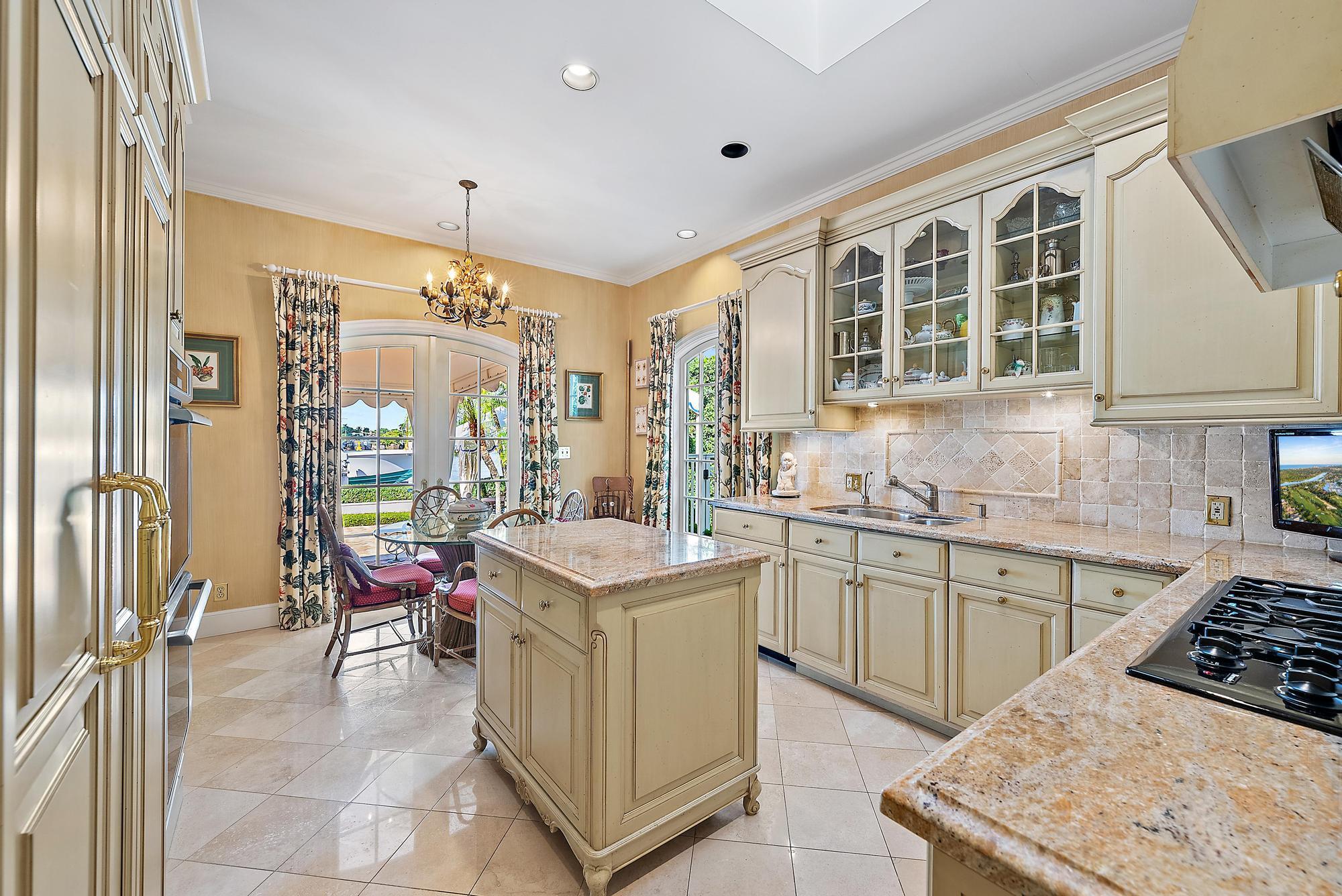 EVERGLADES ISLAND 2 - Residential