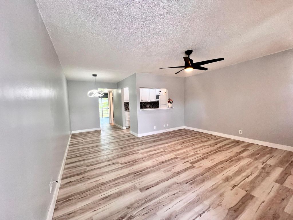 Photo of 176 Sussex I, West Palm Beach, FL 33417 (MLS # B26031112)