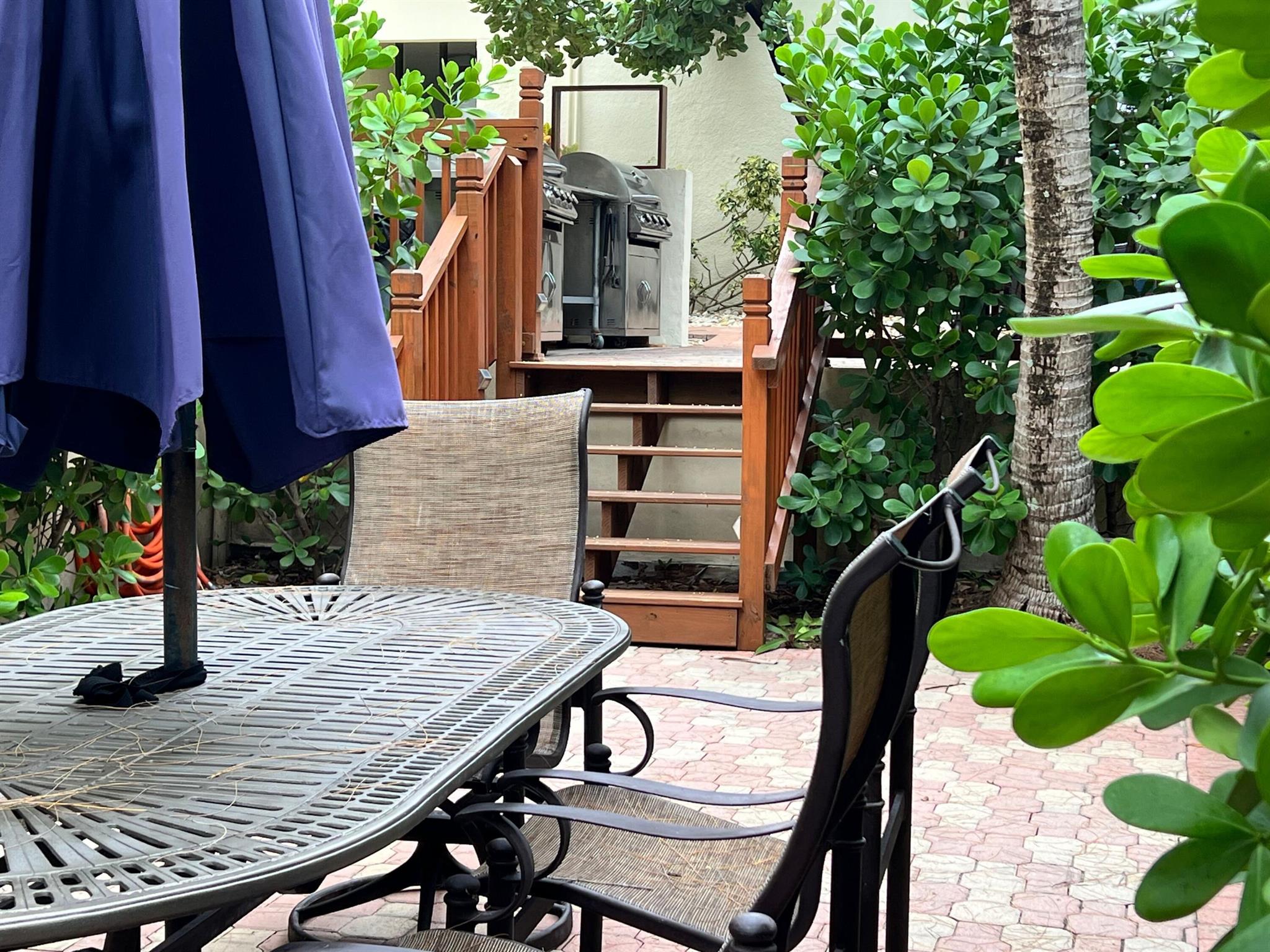 LE CHATEAU ROYAL CONDO - Residential Lease