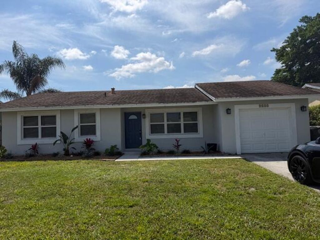 Photo of 9448 Saddlebrook Drive, Boca Raton, FL 33496 (MLS # B26007954)