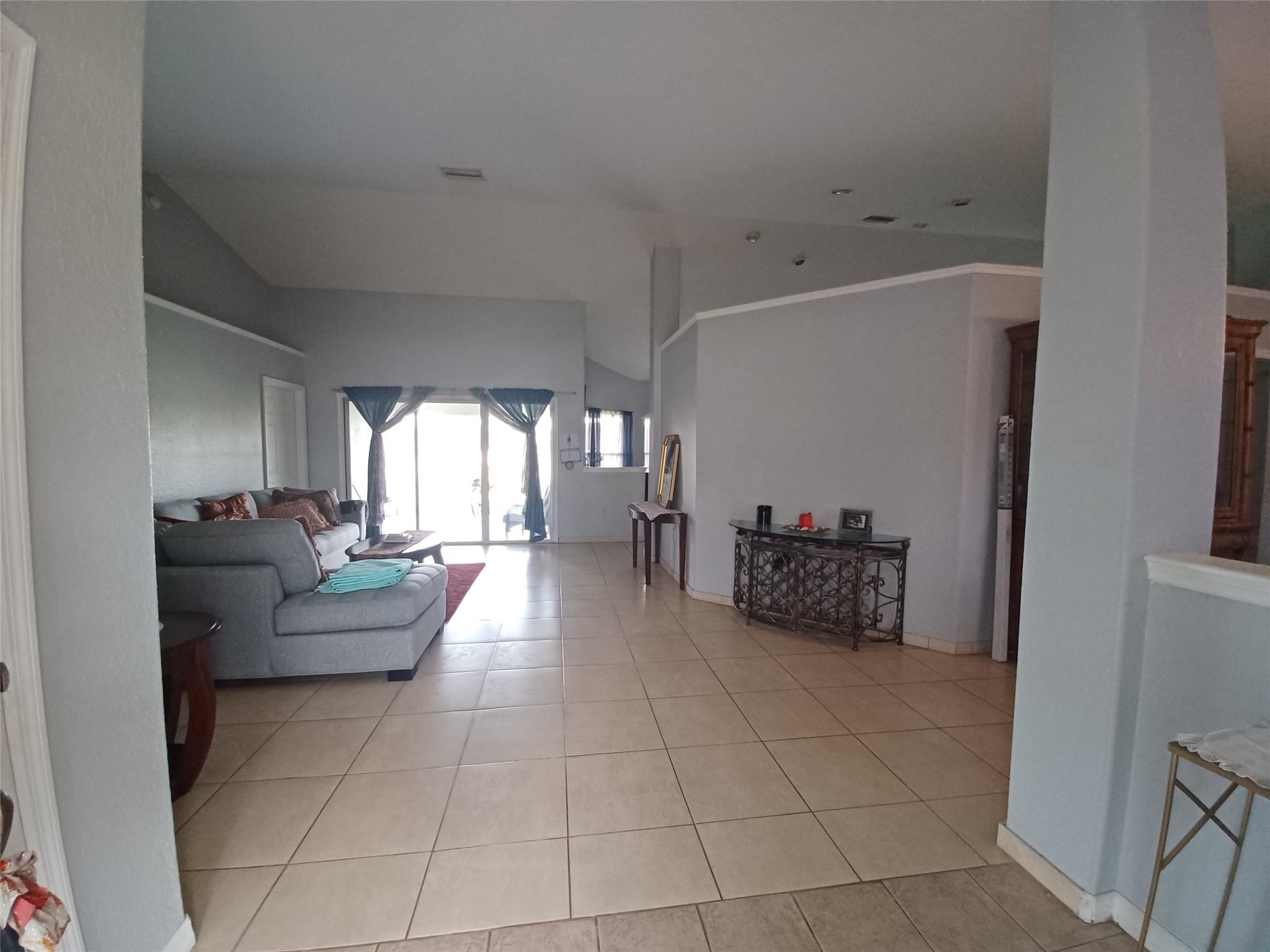 8509 SW 136th Loop