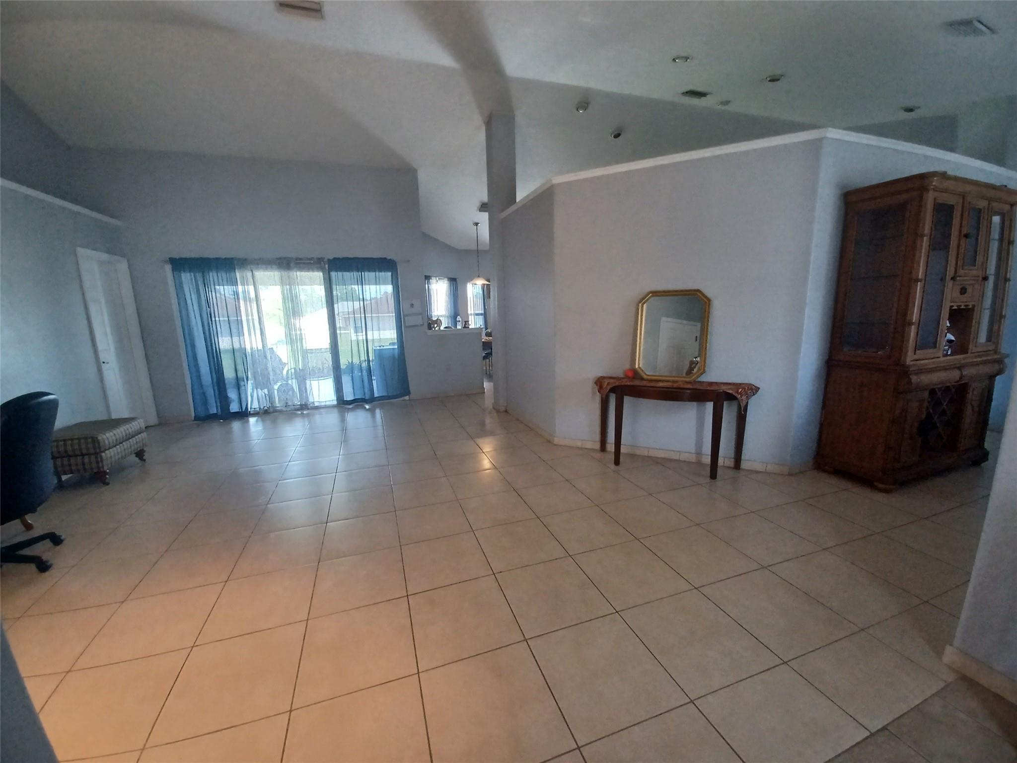 8509 SW 136th Loop