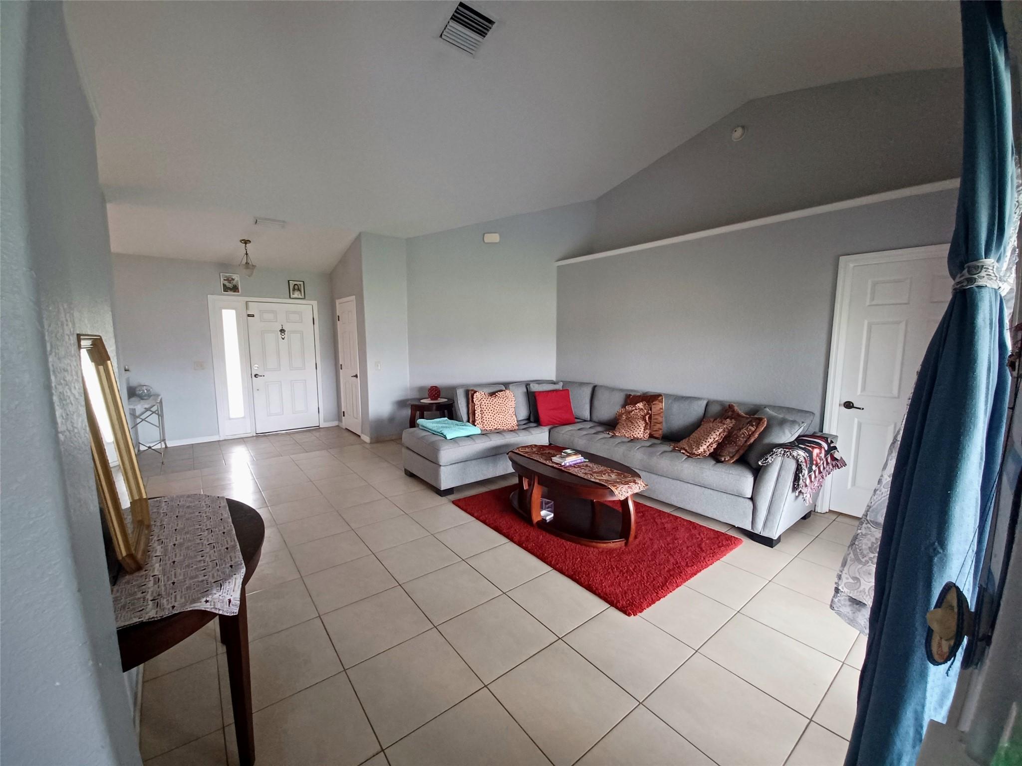 8509 SW 136th Loop