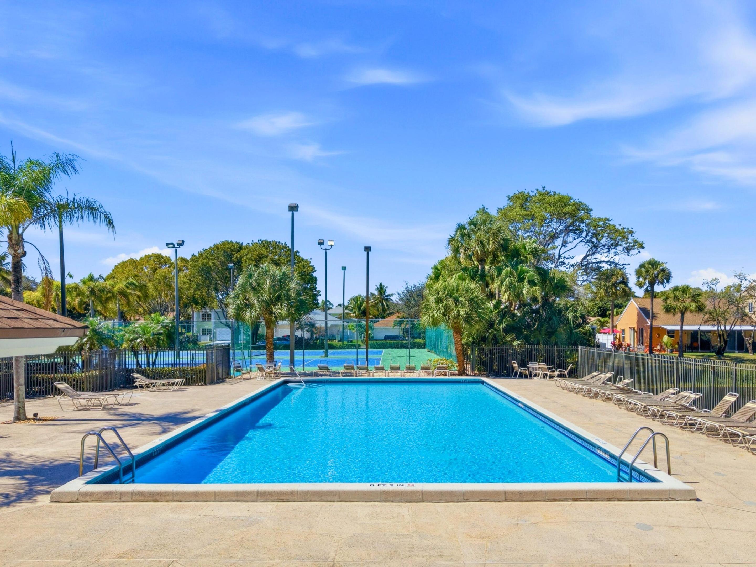 LAWRENCE GROVE 1 - Residential