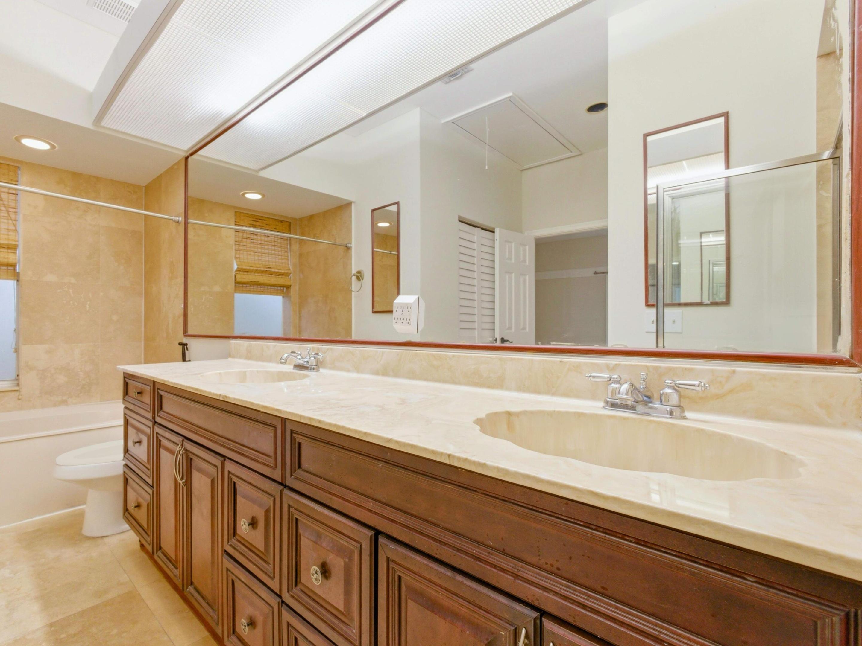 LAWRENCE GROVE 1 - Residential