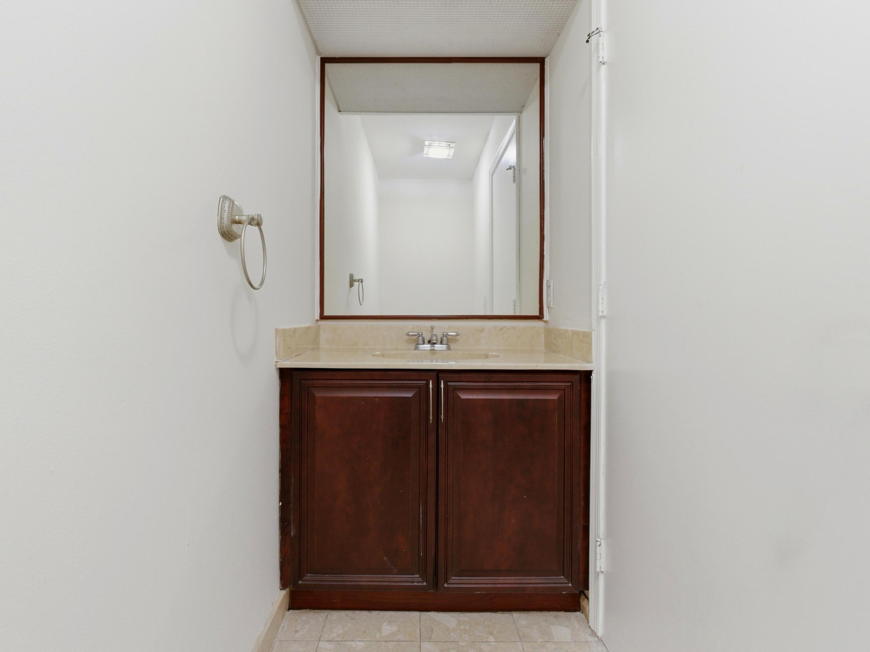 LAWRENCE GROVE 1 - Residential