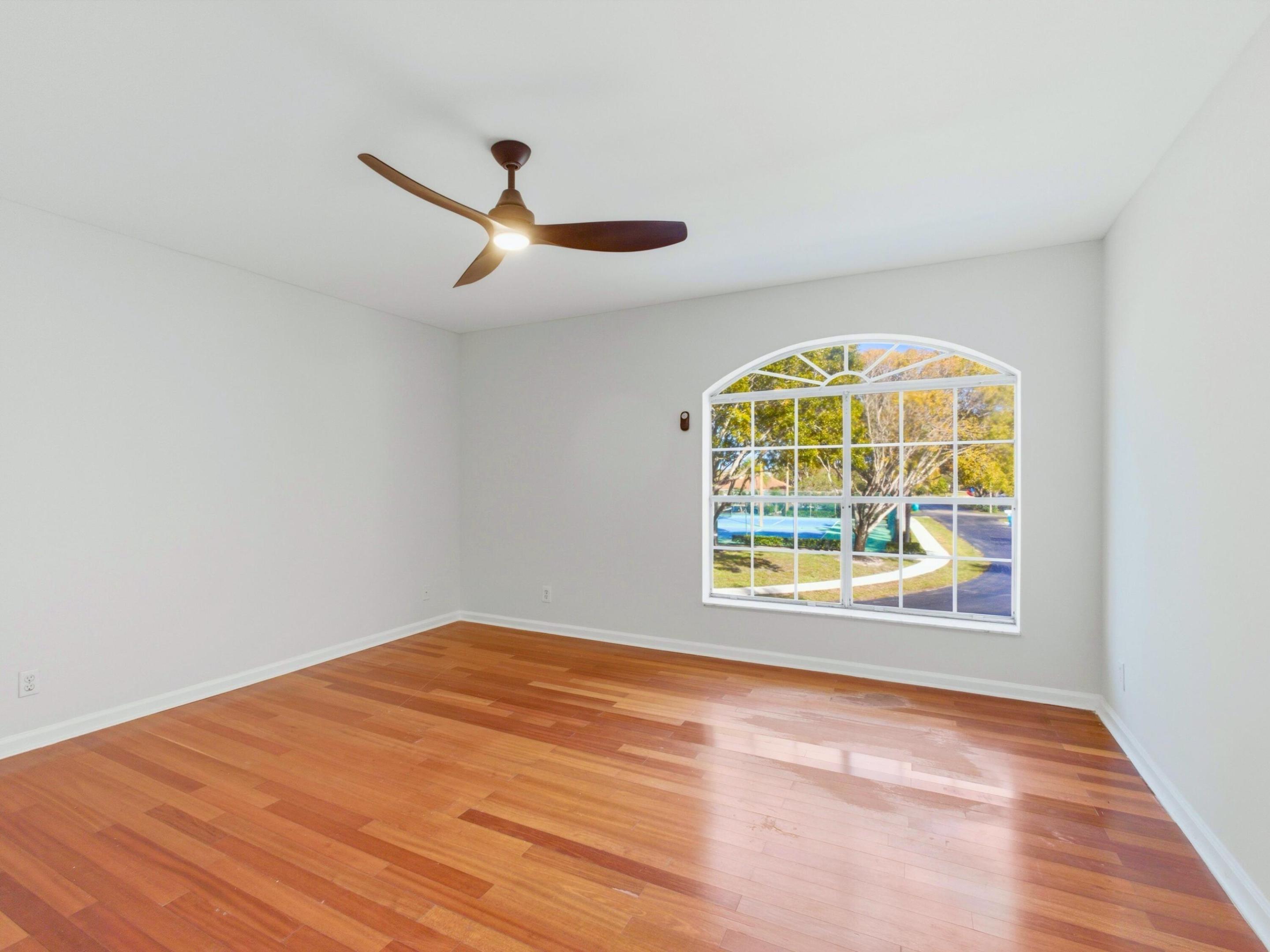 LAWRENCE GROVE 1 - Residential