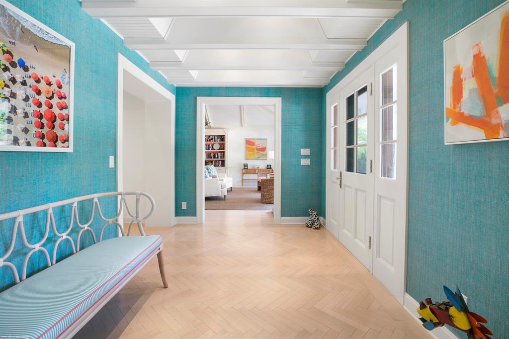 ISLAND BEACH THE REVISED - Residential