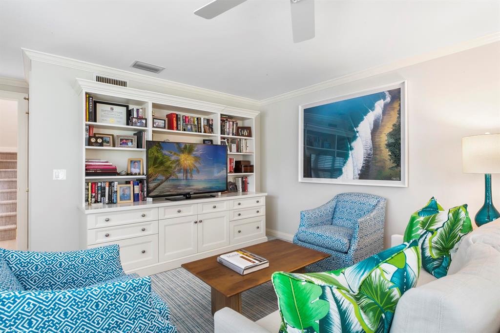 ISLAND BEACH THE REVISED - Residential