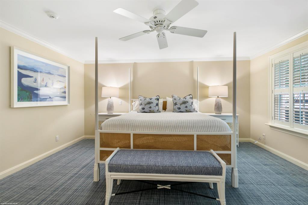 ISLAND BEACH THE REVISED - Residential