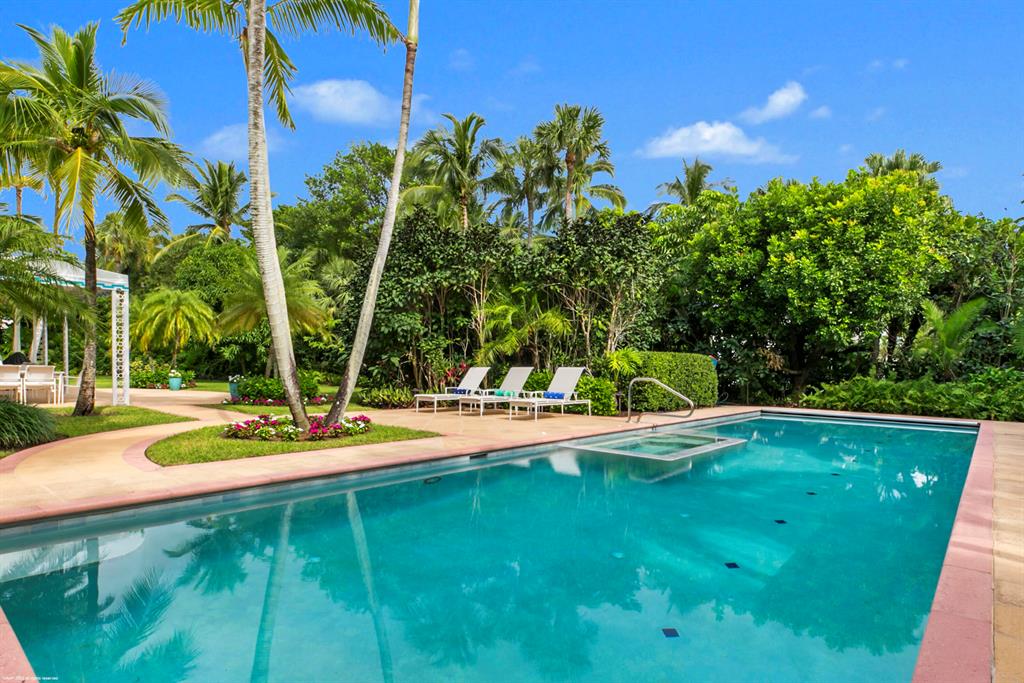 ISLAND BEACH THE REVISED - Residential