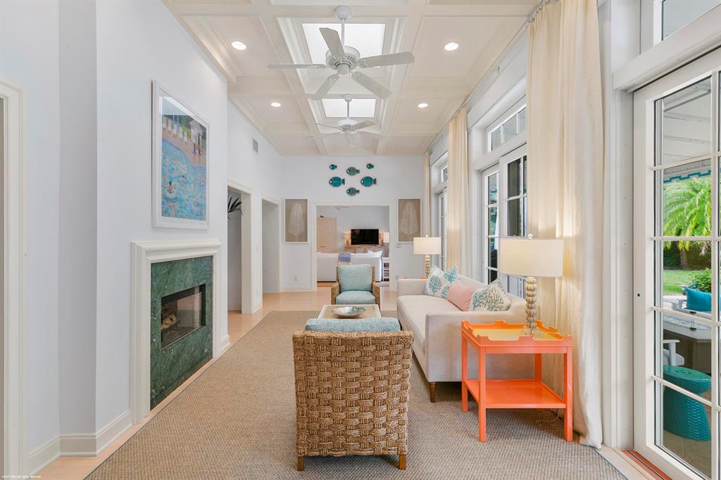 ISLAND BEACH THE REVISED - Residential