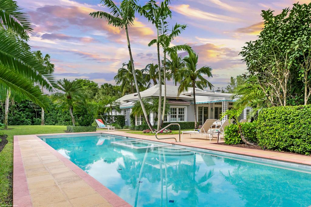 ISLAND BEACH THE REVISED - Residential