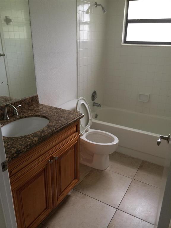 PALM BEACH GRANDE - Residential