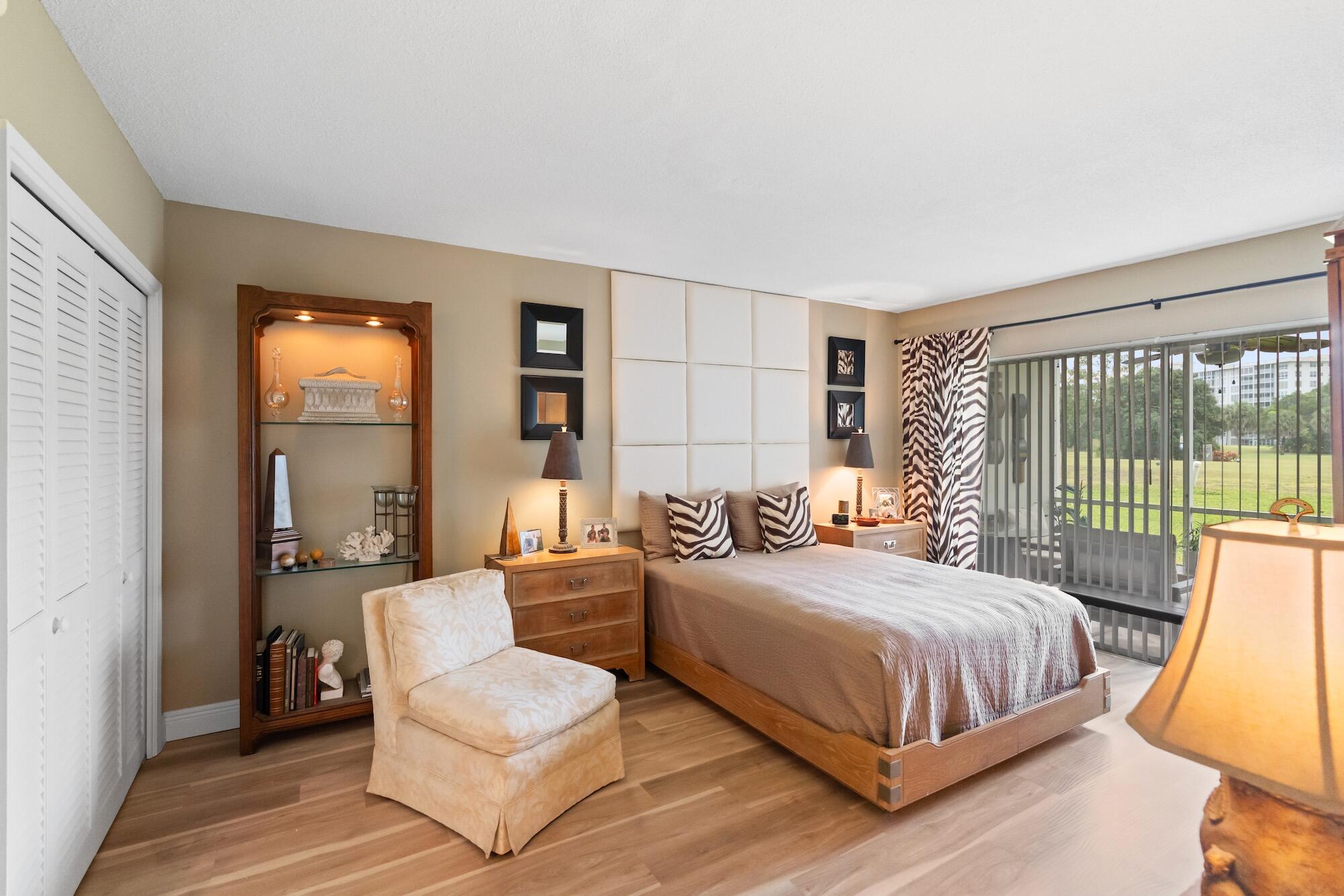 NO 3 PALM-AIRE COUNTRY CLUB - Residential