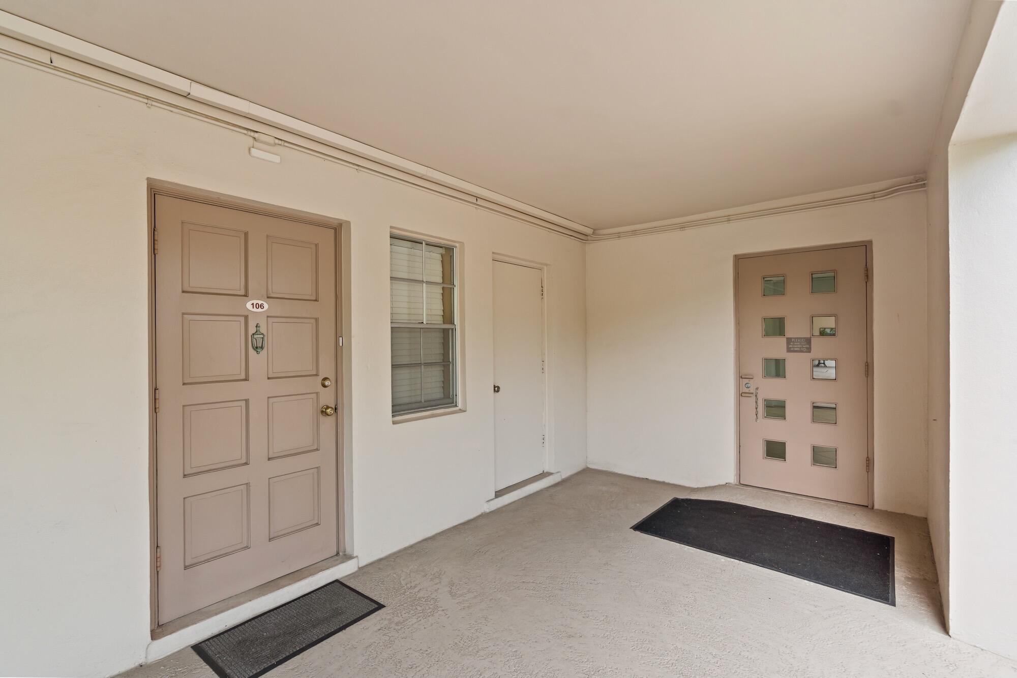 NO 3 PALM-AIRE COUNTRY CLUB - Residential